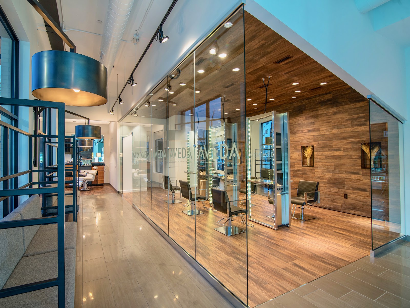 Don Angelos AVEDA Lifestyle Salon — photo