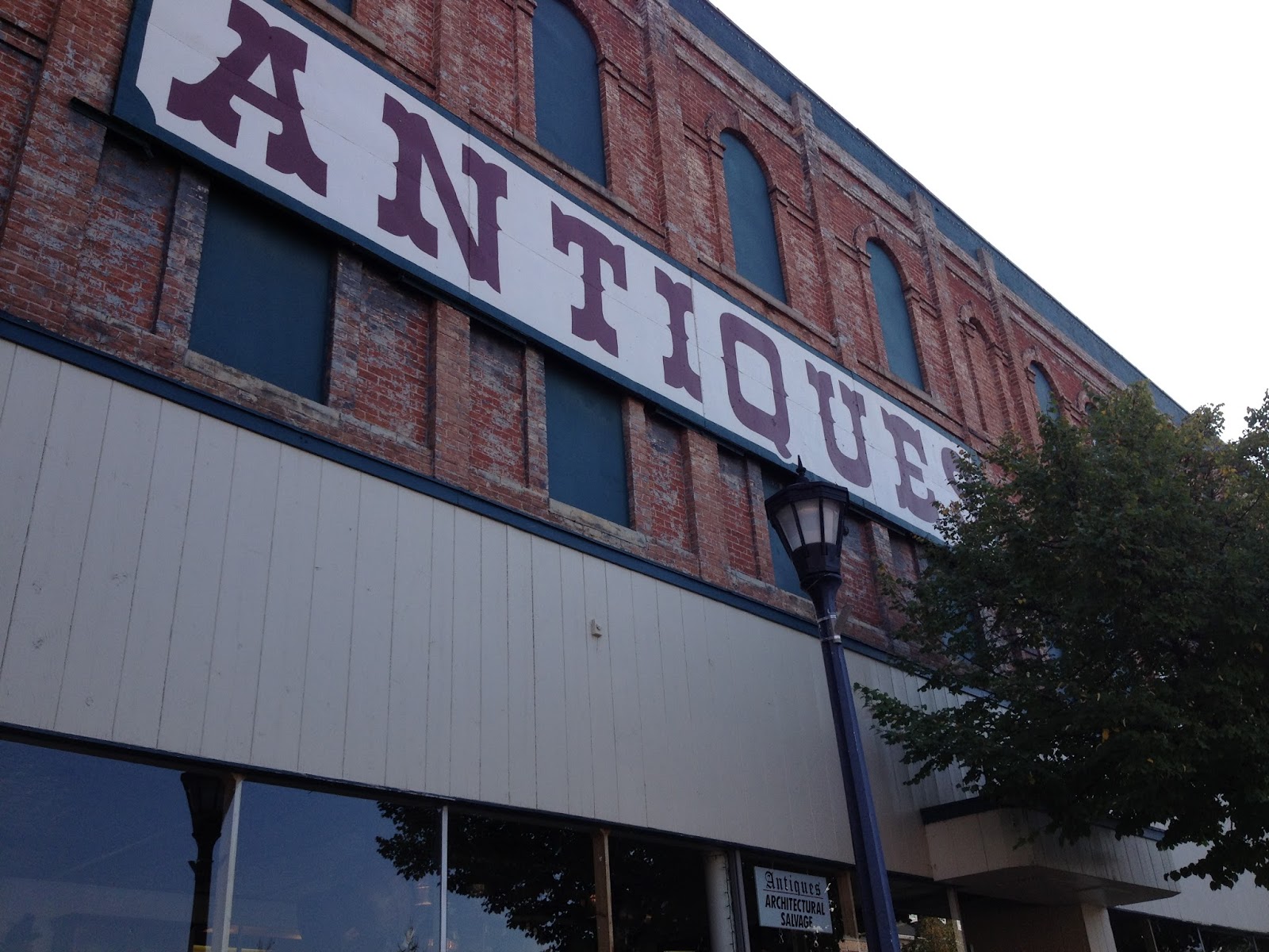 Downtown Antiques Market in Bay City