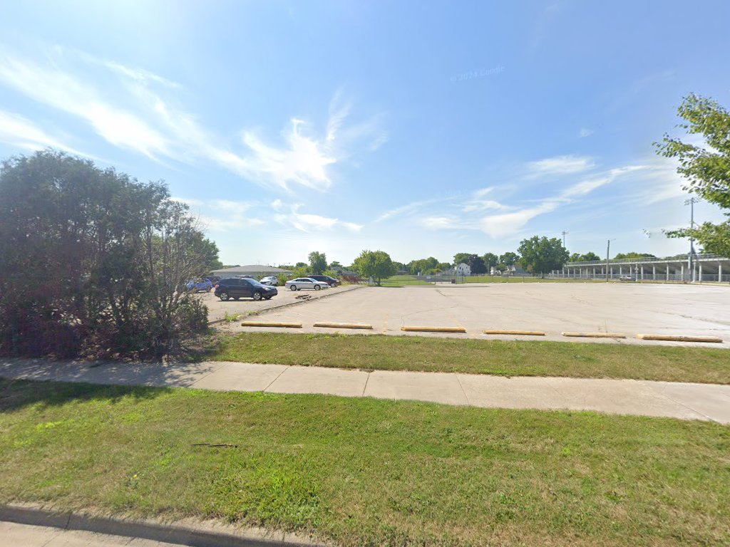 Dr. Johnathan Howard in Bay City