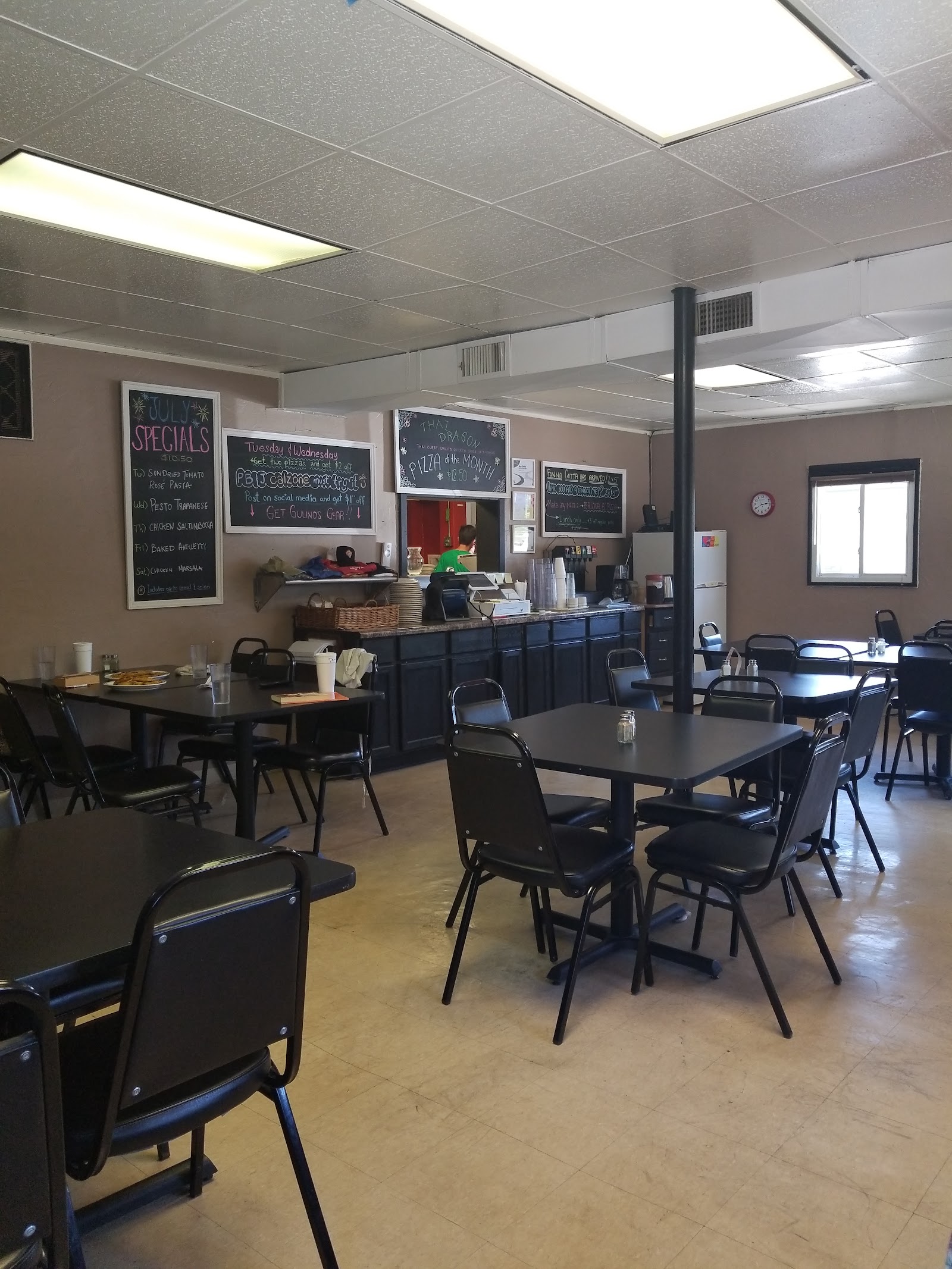 Gulino's Pizza & Sons — photo
