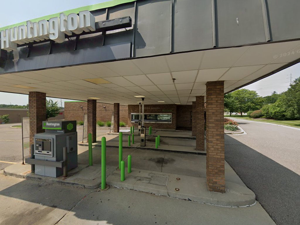 Huntington Bank in Bay City