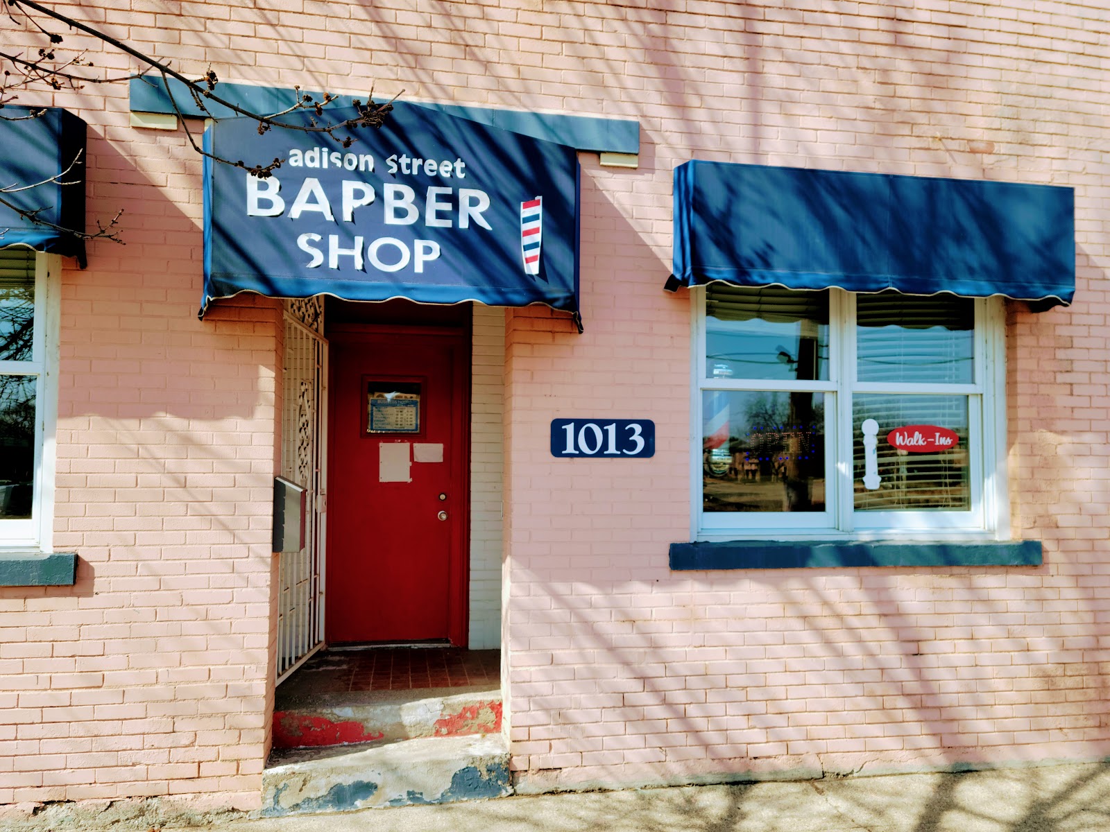 Madison Street Barbershop in Bay City
