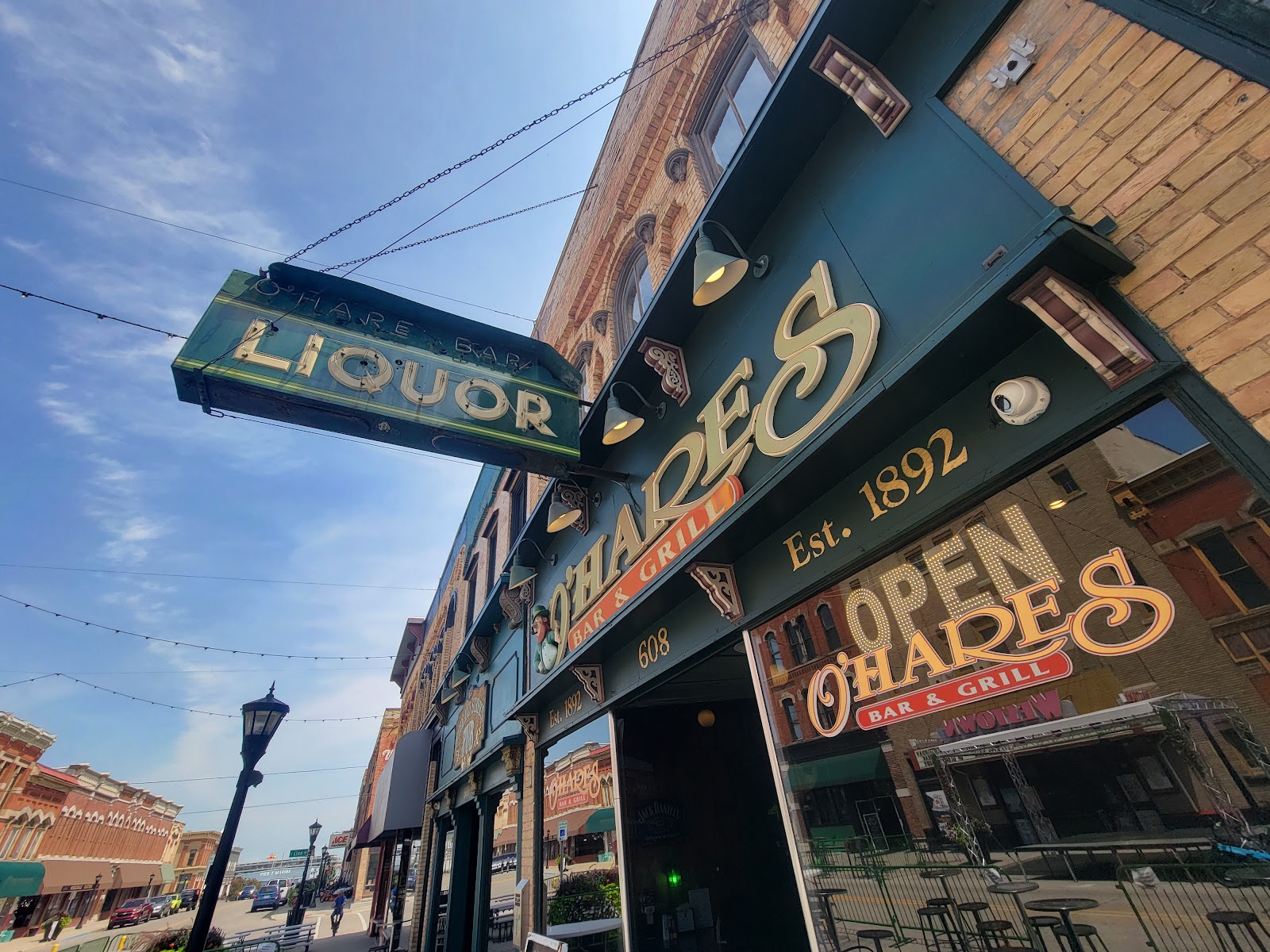 O'Hares Bar & Grill — photo