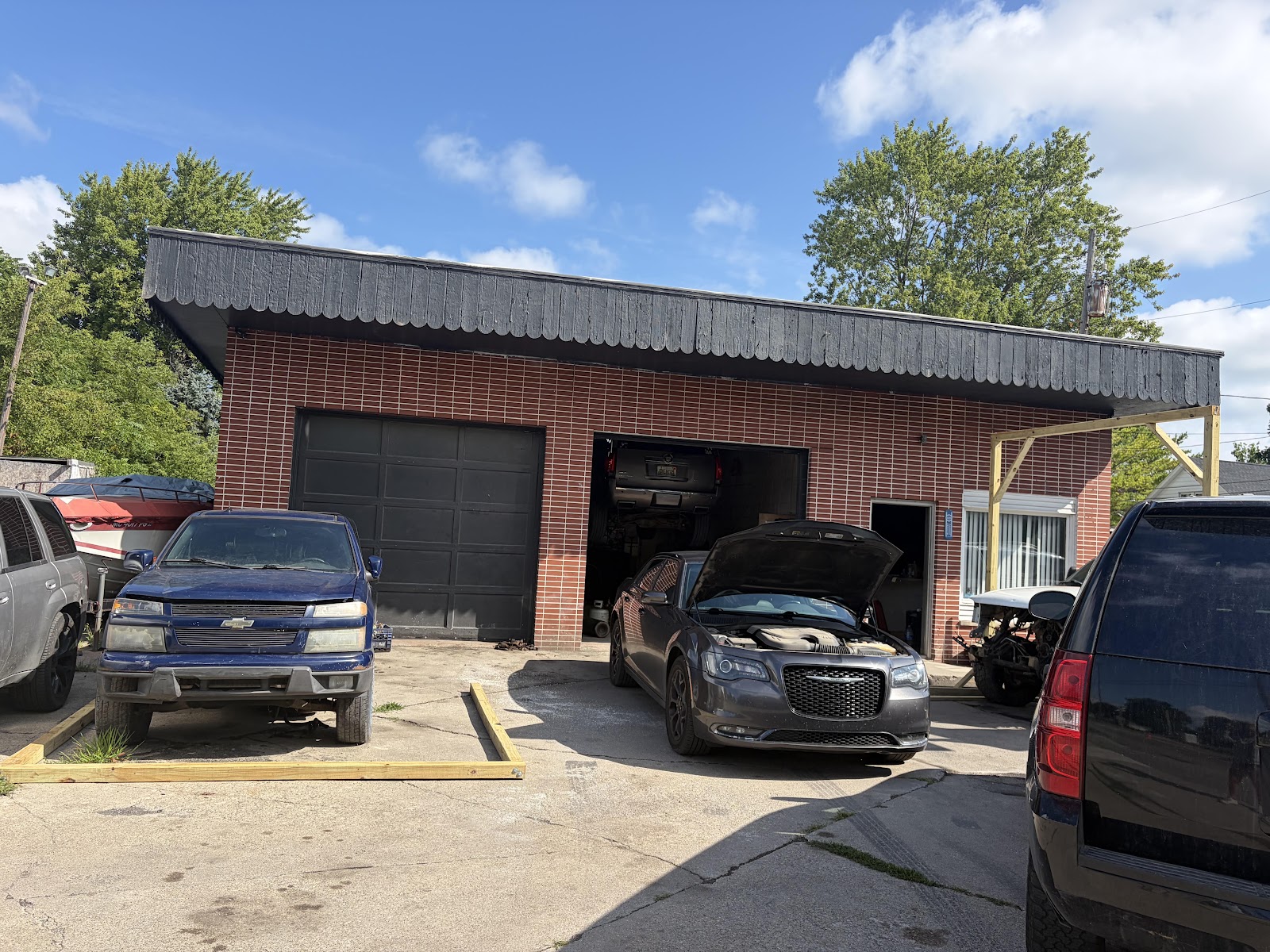 RJC Transmission and Auto Parts LLC — photo