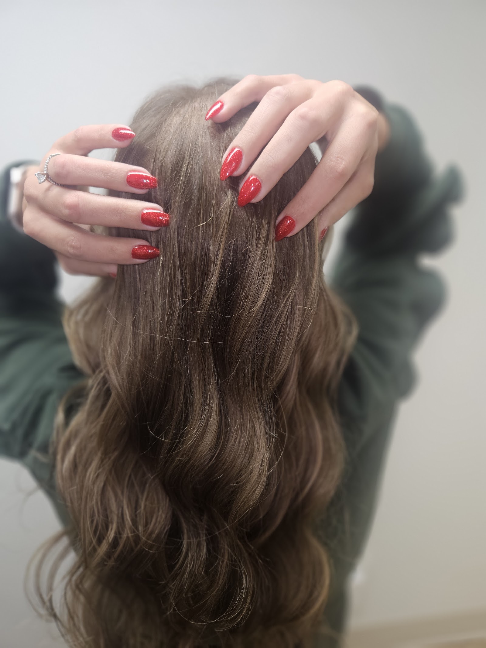 Salon 954 by Jessica Flathau — photo