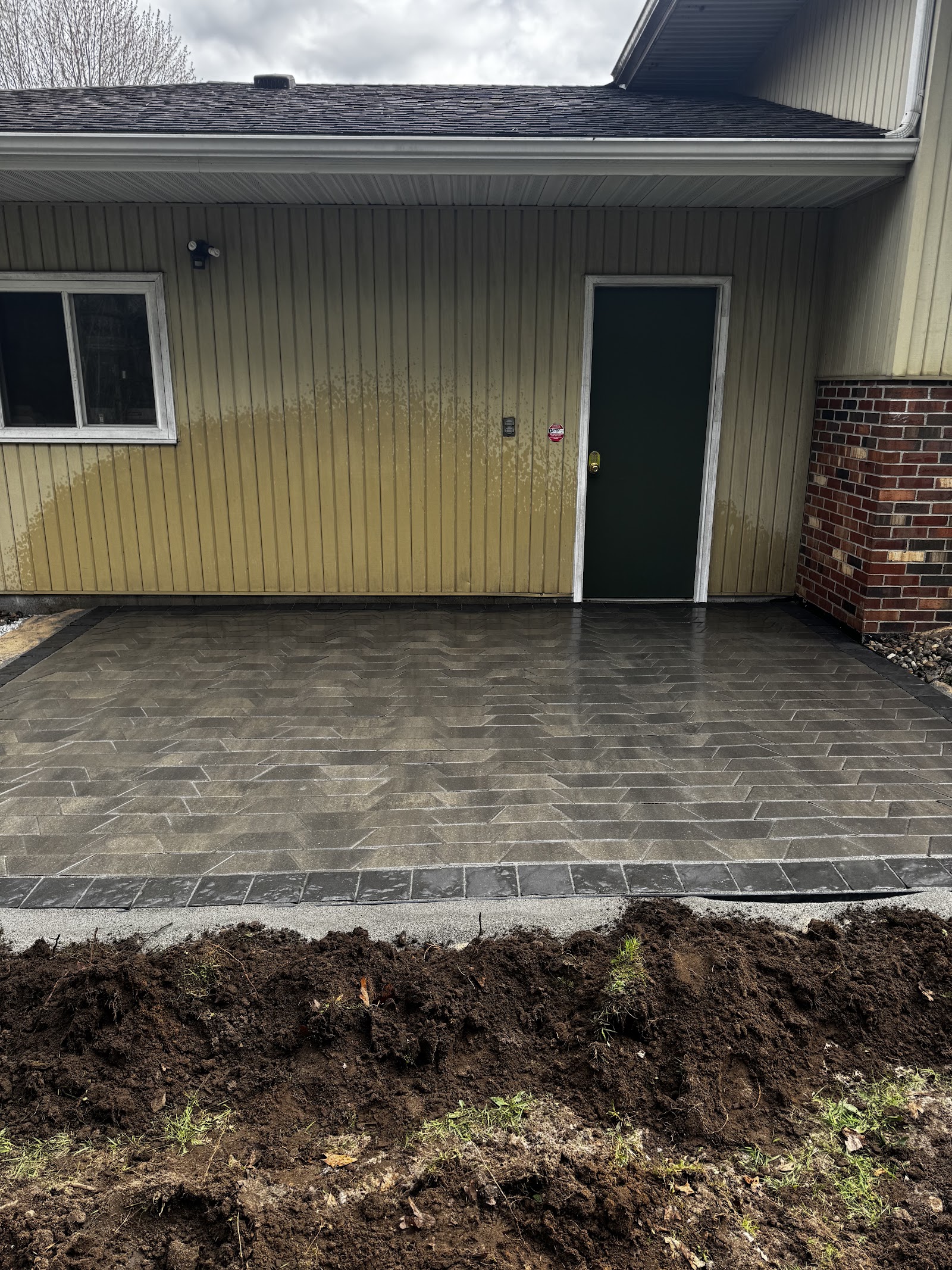 Tyler's Lawn Care & Power Washing in Bay City